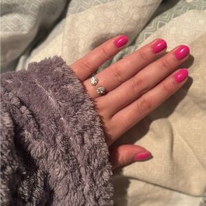 Natural diamond ring